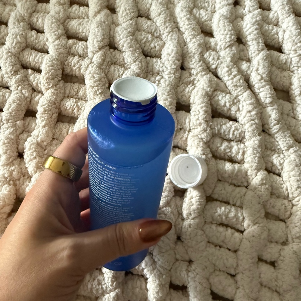 Ole Henriksen Transform Glow Dark Spot Toner in Blue - Picture 3 of 3